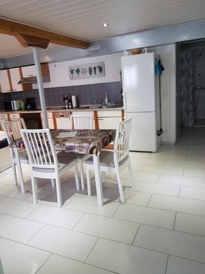 Ferienwohnung/Monteurzimmer Auf Dem Bauernhof Mörlenbach Extérieur photo