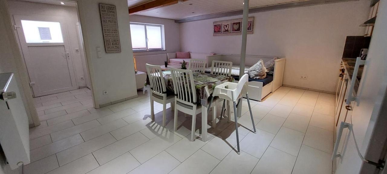 Ferienwohnung/Monteurzimmer Auf Dem Bauernhof Mörlenbach Extérieur photo